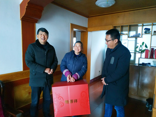 黃山旅校走進社區(qū)，開展兌換“微心愿”活動